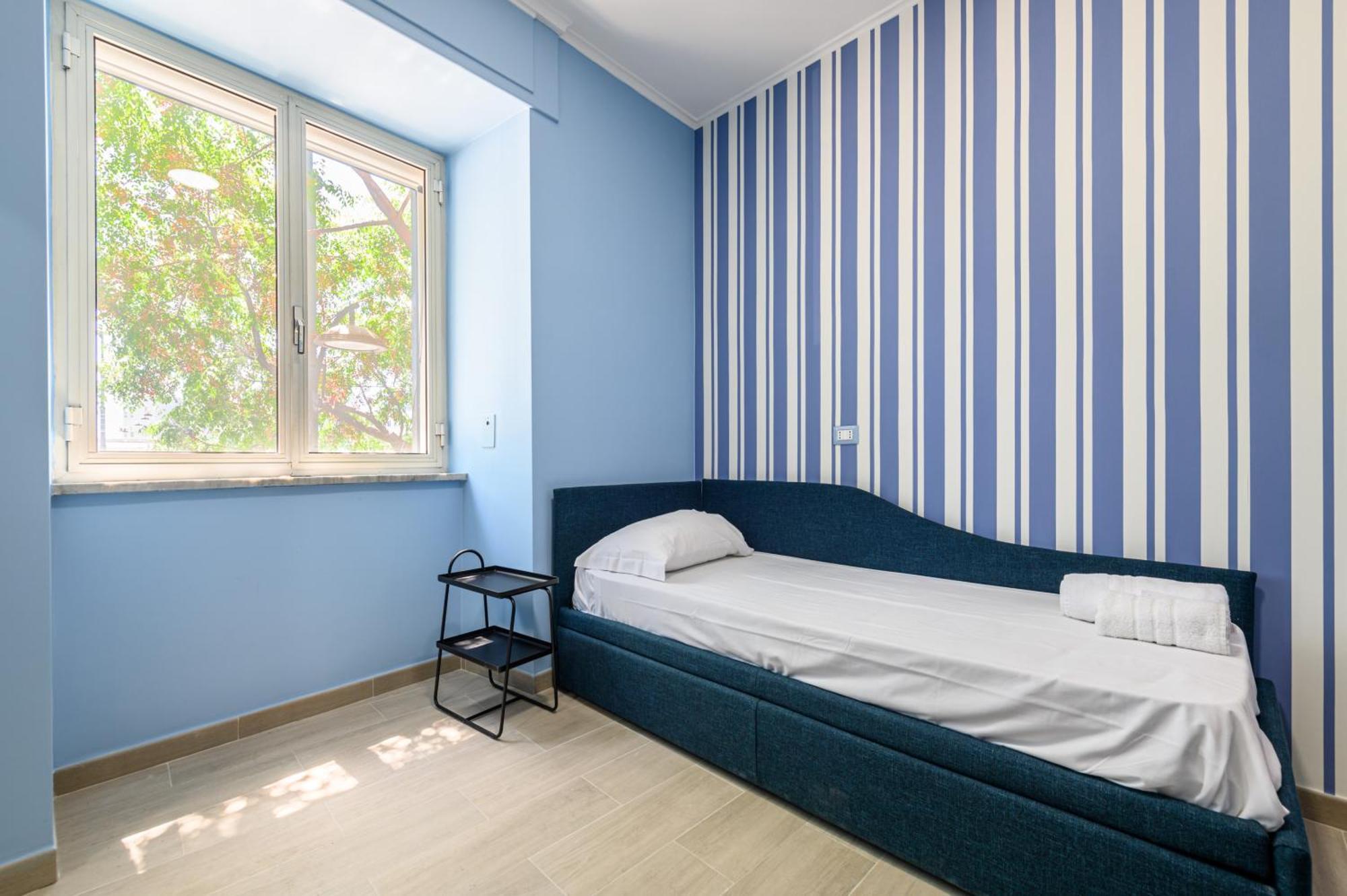 Via Nuova Marina 121 - 1 Apartment Naples